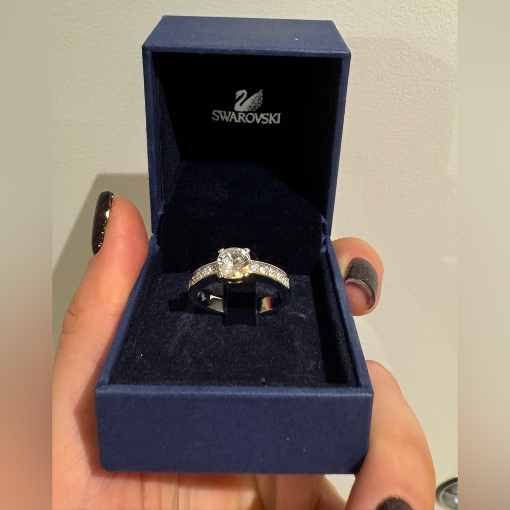 Swarovski Ring Sz L